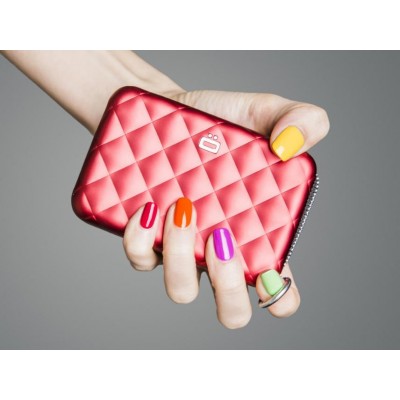Бумажник на молнии OGON Quilted zipper на 24 карточки, красный Бумажник на молнии OGON Quilted zipper на 24 карточки, красный
