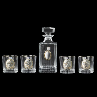 Сет для виски Boss Crystal «Казаки», графин, 4 стакана с платиной, накладки золото и серебро Сет для виски Boss Crystal «Казаки», графин, 4 стакана с платиной, накладки золото и серебро