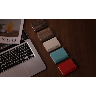 Світильник-книга на акумуляторі Gingko Super Mini Smart Book, дерево горіх | G086WT Світильник-книга на акумуляторі Gingko Super Mini Smart Book, дерево горіх | G086WT