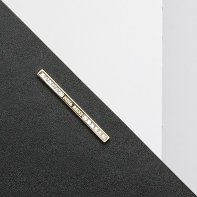 Набор блокнот и ручка A5 Barrette Noir Nina Ricci Набор блокнот и ручка A5 Barrette Noir Nina Ricci