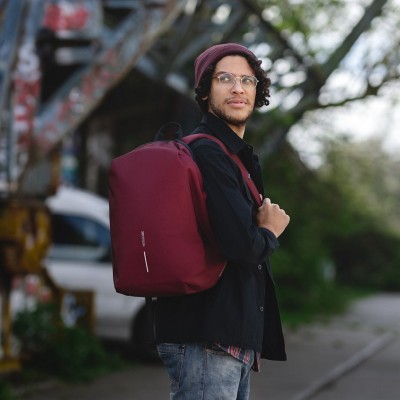 Рюкзак міський XD Design Bobby Soft червоний (P705.794) 