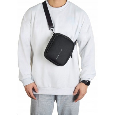 Сумка через плече  XD Design "BOXY SLING" чорна