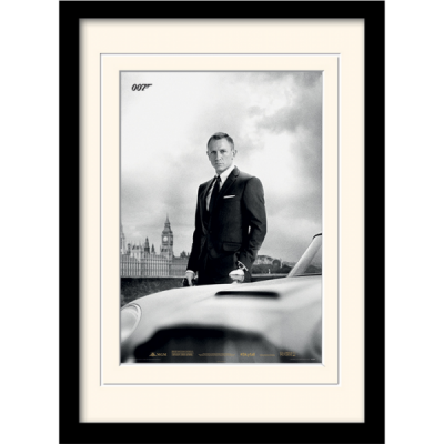 Постер в раме "James Bond (Skyfall)" 30 х 40 см Постер в раме "James Bond (Skyfall)" 30 х 40 см