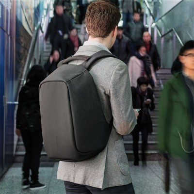 Рюкзак антивор XD Design Bobby Anti-Theft 15,6" Black (P705.541) Рюкзак антивор XD Design Bobby Anti-Theft 15,6" Black (P705.541)