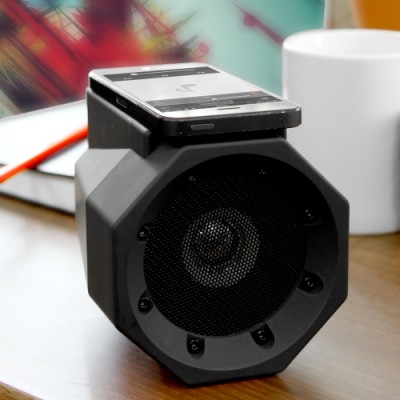 Сенсорный динамик "BOOM BOX!" Сенсорный динамик "BOOM BOX!"