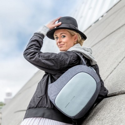 Рюкзак антизлодій із тривожною кнопкою XD Design Bobby Cathy Backpack Blue (P705.215) Рюкзак антизлодій із тривожною кнопкою XD Design Bobby Cathy Backpack Blue (P705.215)