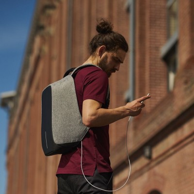 Рюкзак городской XD Design Bobby Anti-Theft 15,6" Grey (P705.542) Рюкзак городской XD Design Bobby Anti-Theft 15,6" Grey (P705.542)